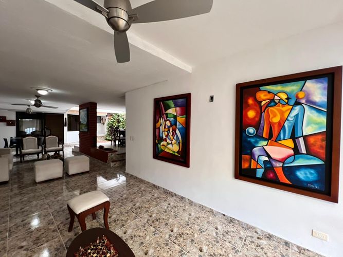 Casa de 5 alcobas en venta en Triangulo, Villavicencio, 234 m² · foto 5 de 24