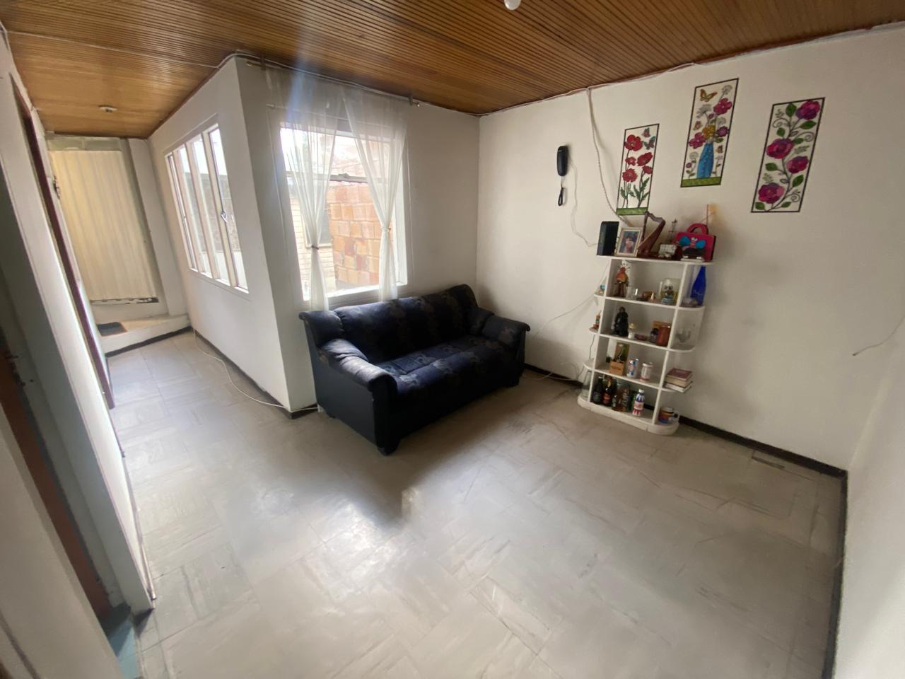 Casa en venta en La Española, Bogotá · foto 10 de 15