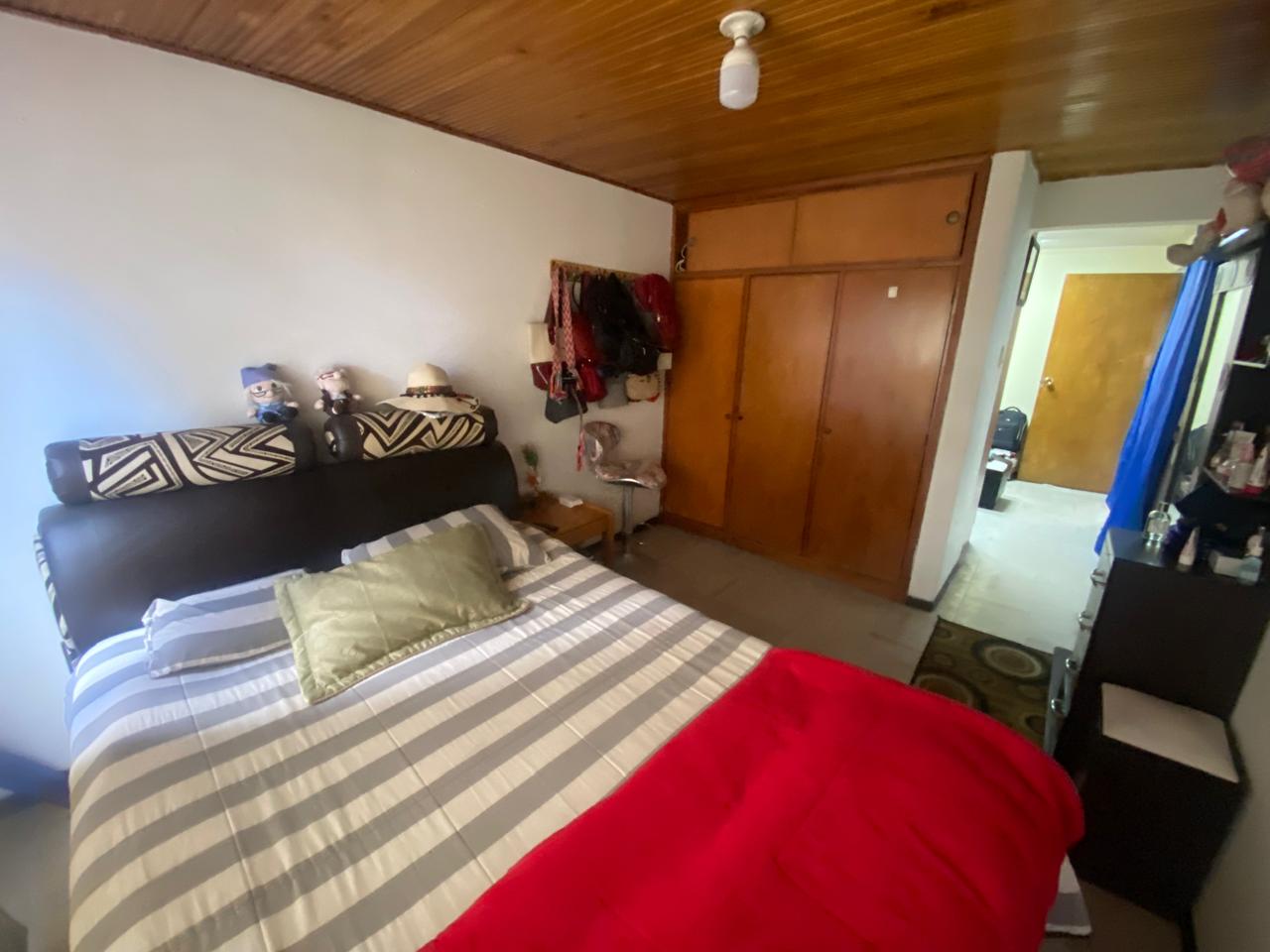 Casa en venta en La Española, Bogotá · foto 9 de 15