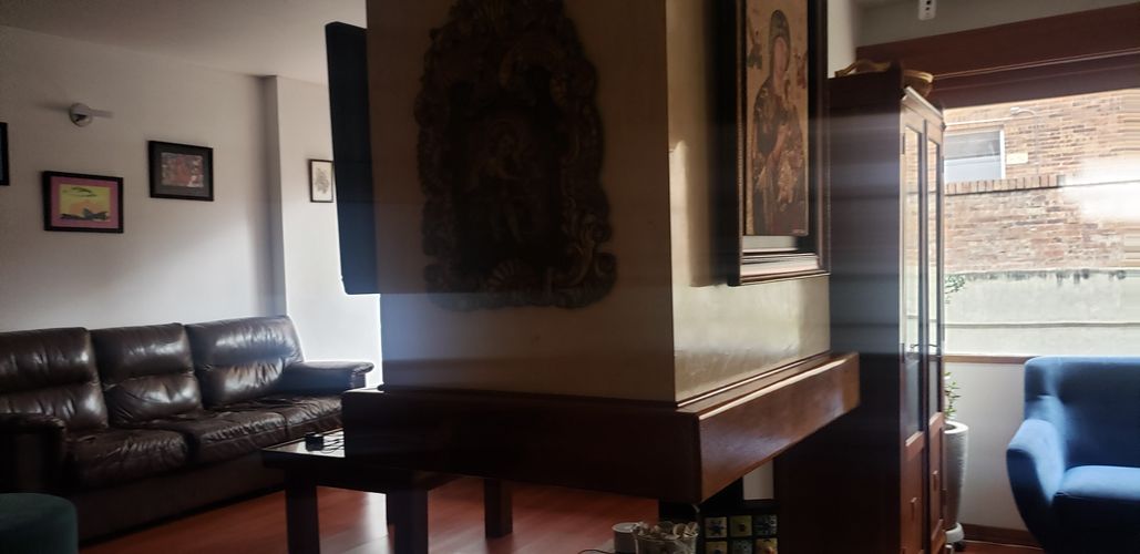 Apartamento de 4 alcobas en venta en Chicó Navarra, Bogotá, 250 m² · foto 3 de 24