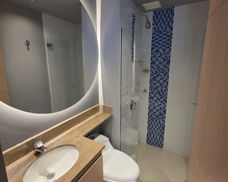 Apartamento en arriendo en El Poblado, Medellín · foto 13 de 17