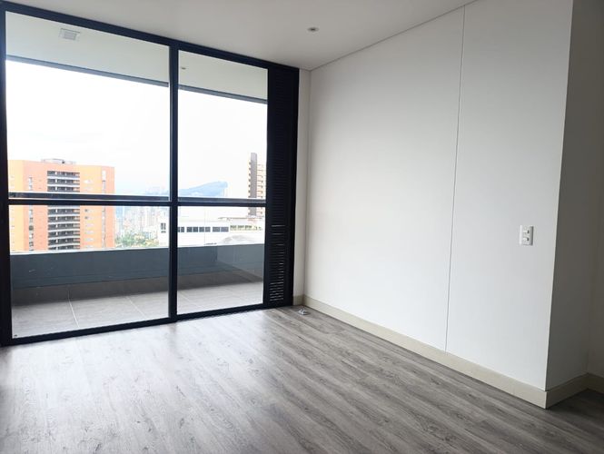 Apartamento de 1 alcoba en arriendo en El Poblado, Medellín, 60 m² · foto 4 de 17