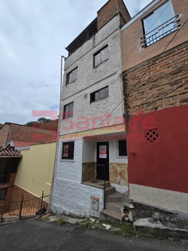 Apartaestudio for sale in Robledo, Medellín 2