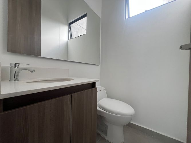 Apartamento de 3 alcobas en arriendo en Camino Verde, Envigado, 96 m² · foto 13 de 16