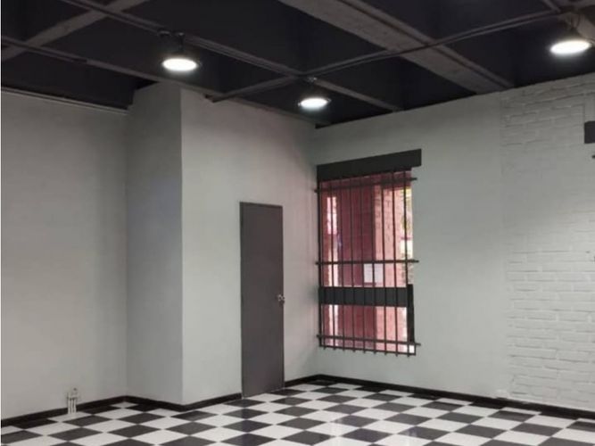 Local en venta en Villanueva, Medellín, 20 m² · foto 4 de 13