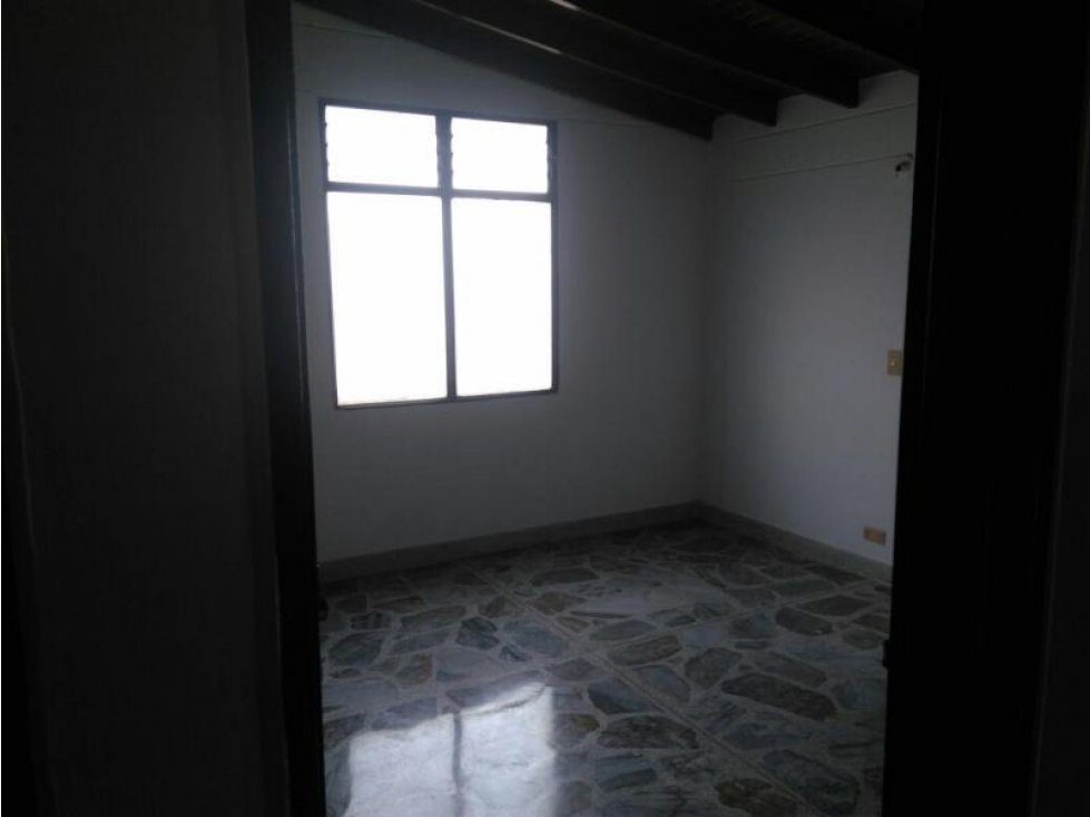Apartamento en venta en Simon Bolivar, Medellín · foto 4 de 16