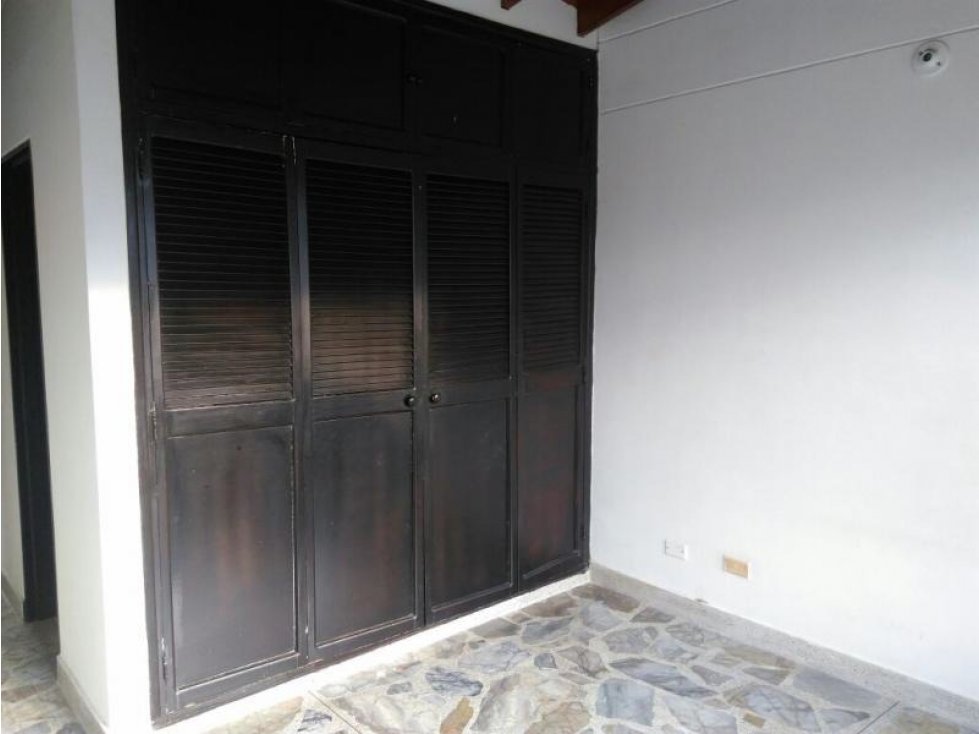 Apartamento en venta en Simon Bolivar, Medellín · foto 8 de 16