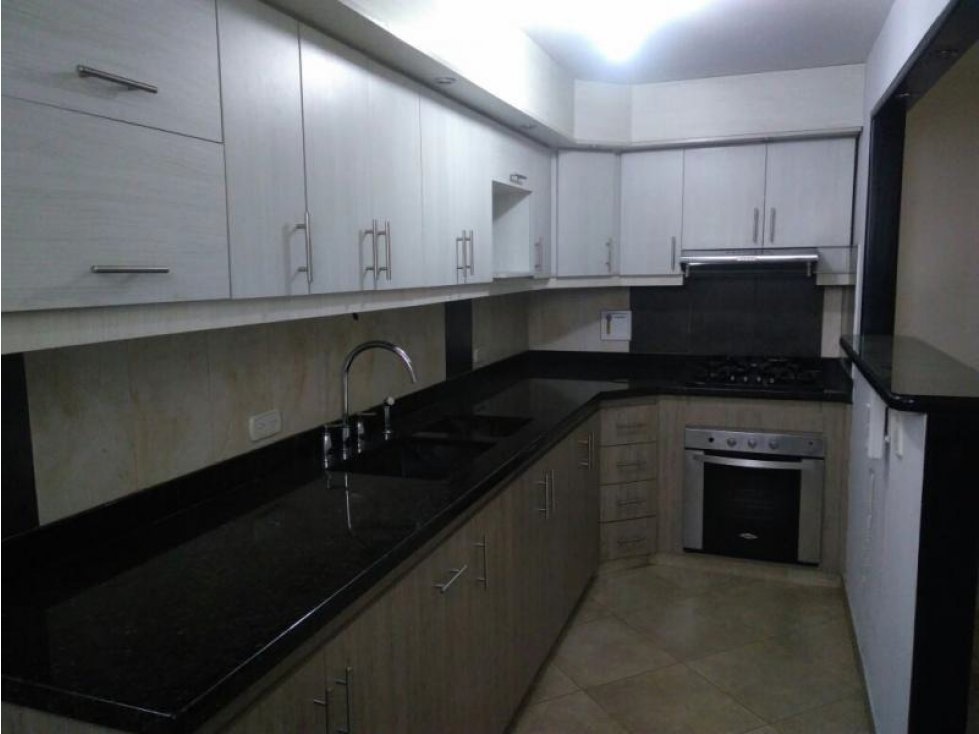 Apartamento en venta en Simon Bolivar, Medellín · foto 14 de 16