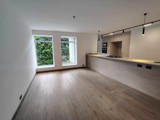Apartamento de 3 alcobas en venta en El Poblado, Medellín, 205 m² · foto 4 de 19