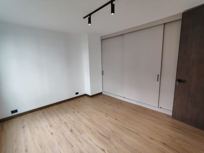 Apartamento de 3 alcobas en venta en El Poblado, Medellín, 205 m² · foto 12 de 19