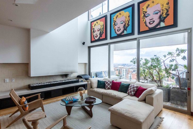 Apartamento de 2 alcobas en venta en Los Rosales, Bogotá, 209 m² · foto 5 de 23