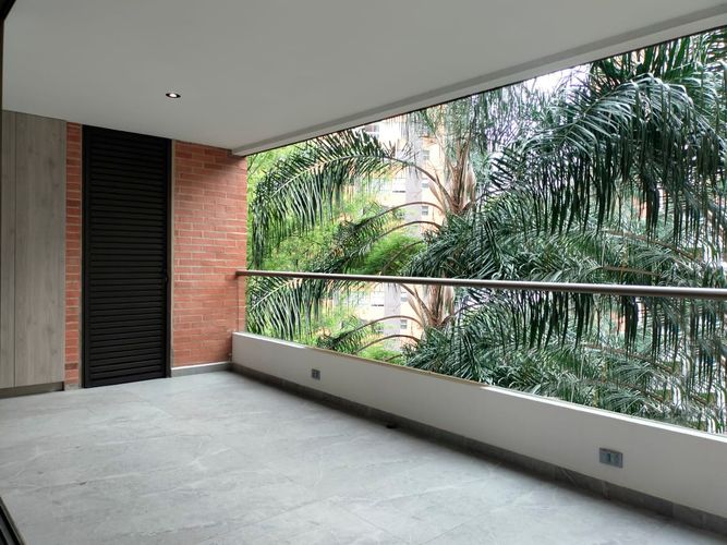 Apartamento de 2 alcobas en venta en El Poblado, Medellín, 101 m² · foto 15 de 15