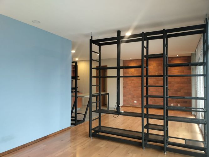 Apartamento en venta en El Poblado, Medellín · foto 2 de 13