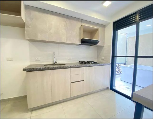 Apartamento de 2 alcobas en venta en Cerritos, Pereira, 68 m² · foto 5 de 11