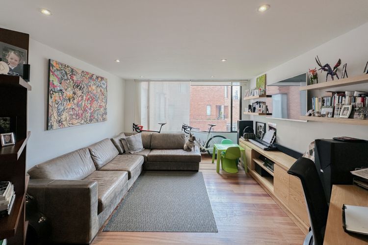 Apartamento de 3 alcobas en venta en Los Rosales, Bogotá, 177 m² · foto 8 de 21