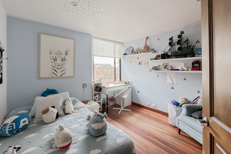 Apartamento de 3 alcobas en venta en Los Rosales, Bogotá, 177 m² · foto 15 de 21