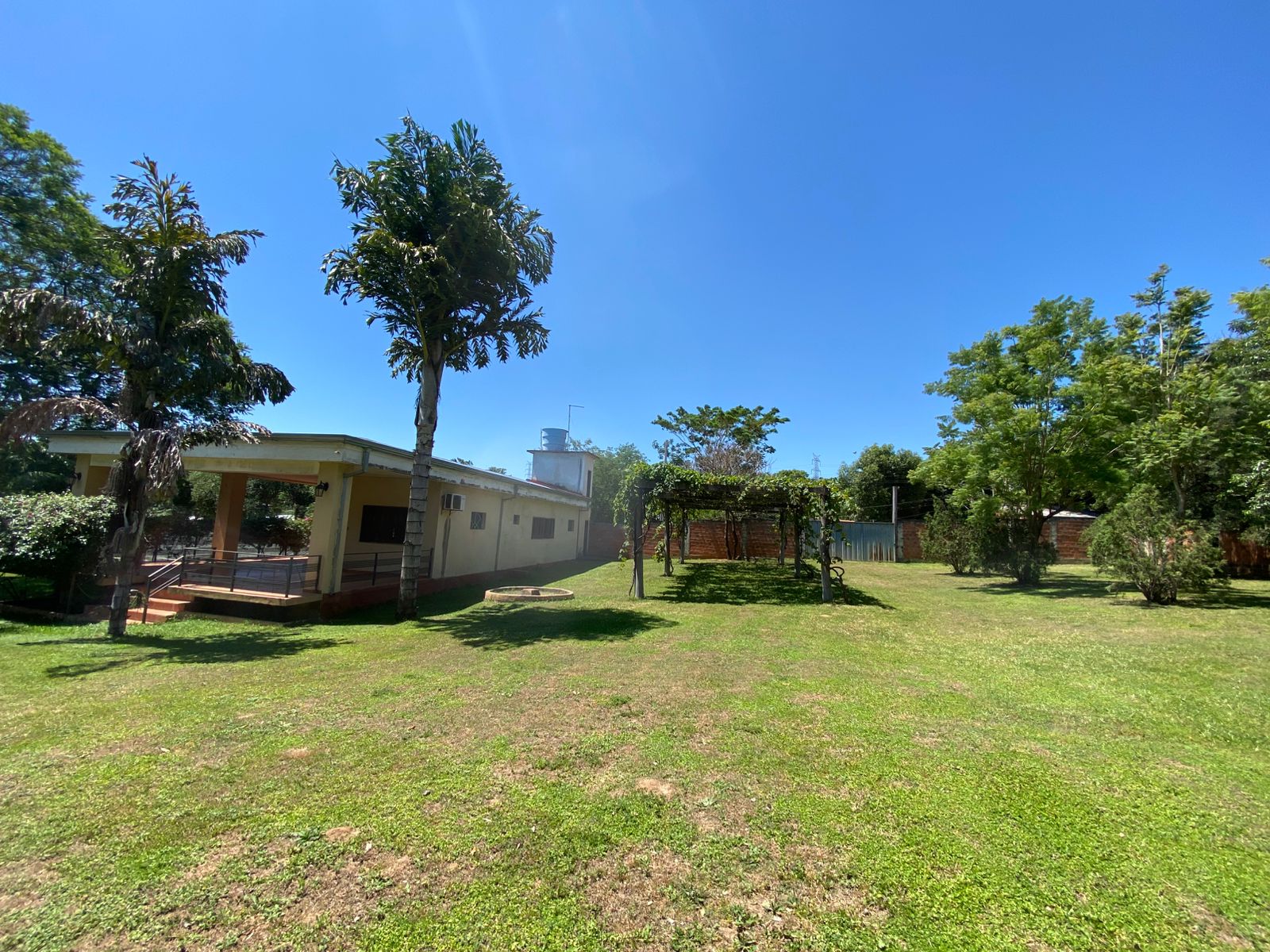 Vendo Casa Quinta en Limpio — foto 2