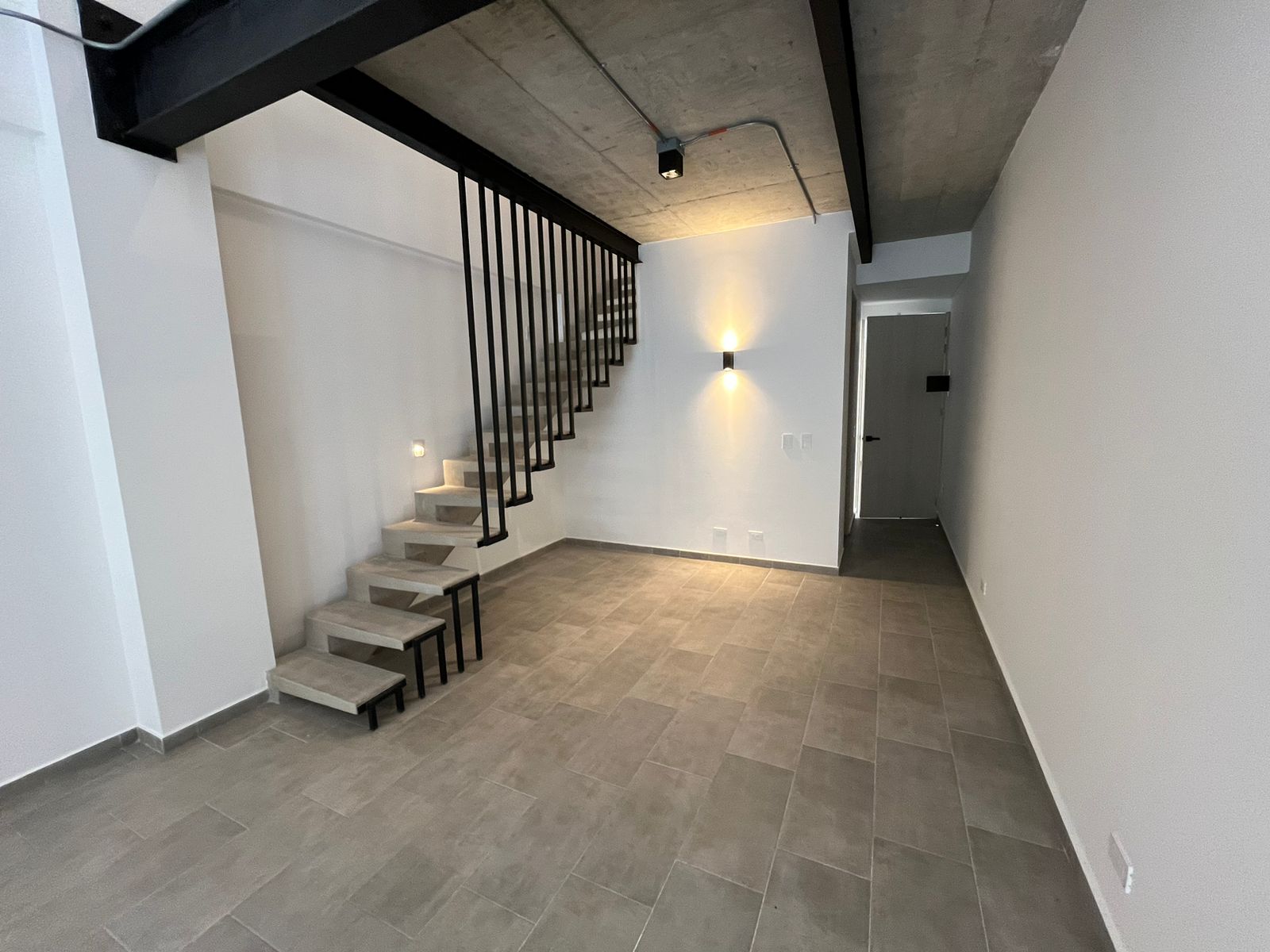 Apartamento en venta en Pinares, Pereira · foto 3 de 10