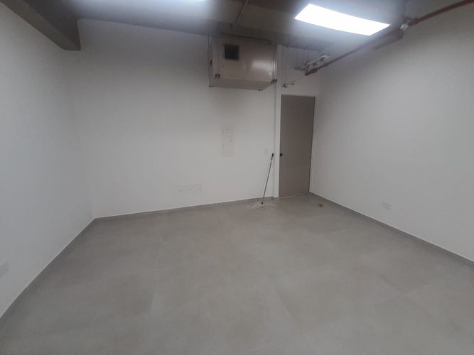 Oficina en arriendo en El Poblado, Medellín, 80 m² · foto 15 de 16