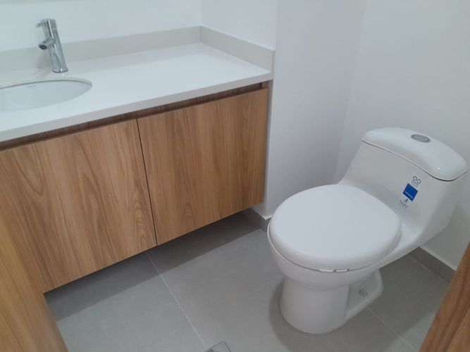 Oficina en arriendo en El Poblado, Medellín, 80 m² · foto 16 de 16