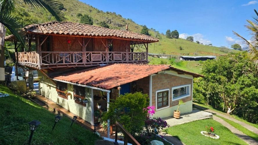 Finca en venta en Machado, Copacabana, 480 m² · foto 7 de 24