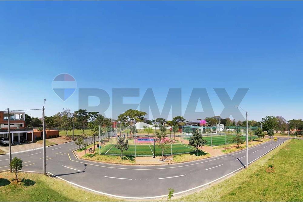 VENDO TERRENO EN BARRIO CERRADO ARAPOTY - MARIANO ROQUE ALONSO — foto 2