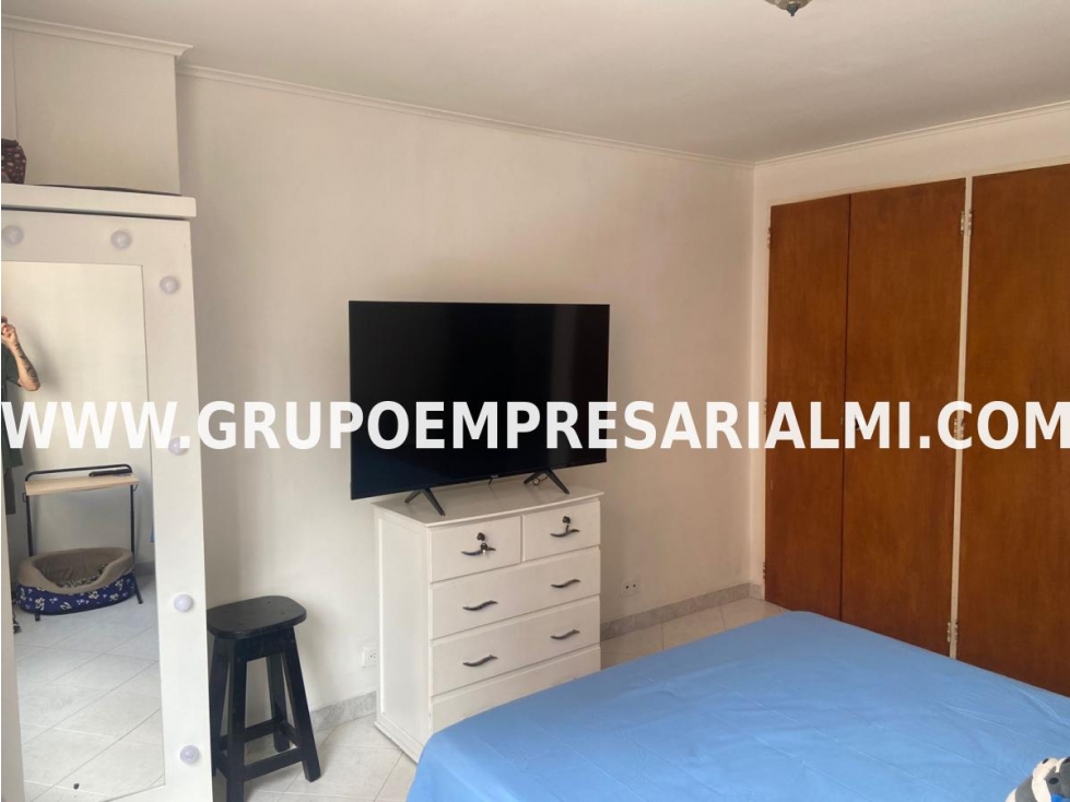 Apartaestudio en venta en Medellín 4