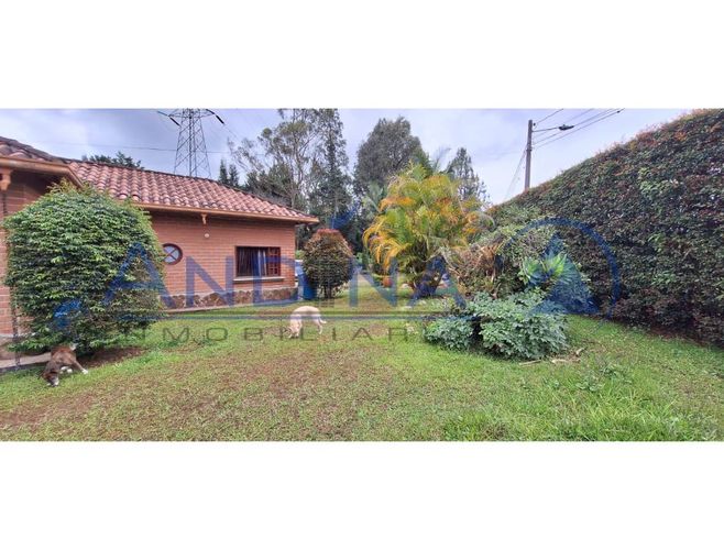Finca en venta en Guarne, 3270 m² · foto 3 de 20