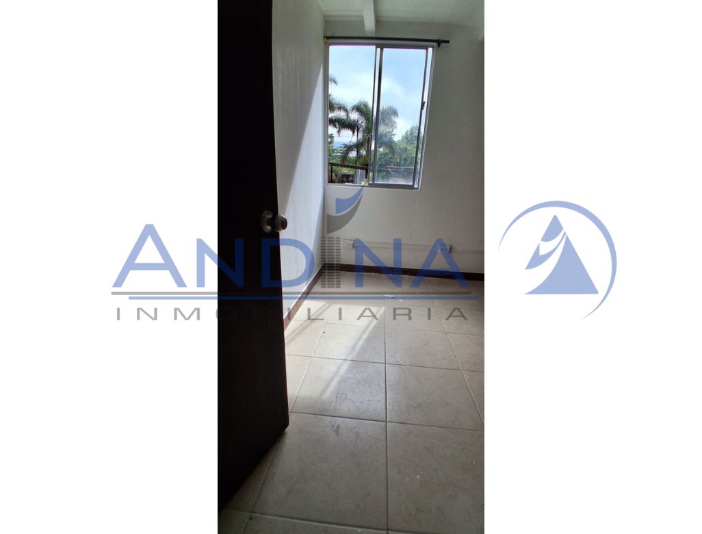 Apartamento en venta en Calasanz, Medellín · foto 7 de 12