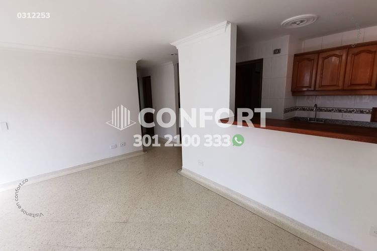 Apartamento de 3 alcobas en arriendo en Conquistadores, Medellín, 80 m² · foto 4 de 18