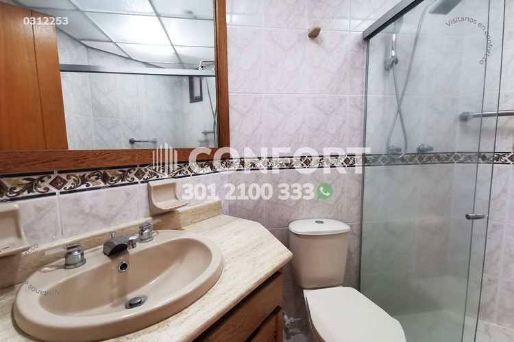 Apartamento de 3 alcobas en arriendo en Conquistadores, Medellín, 80 m² · foto 17 de 18