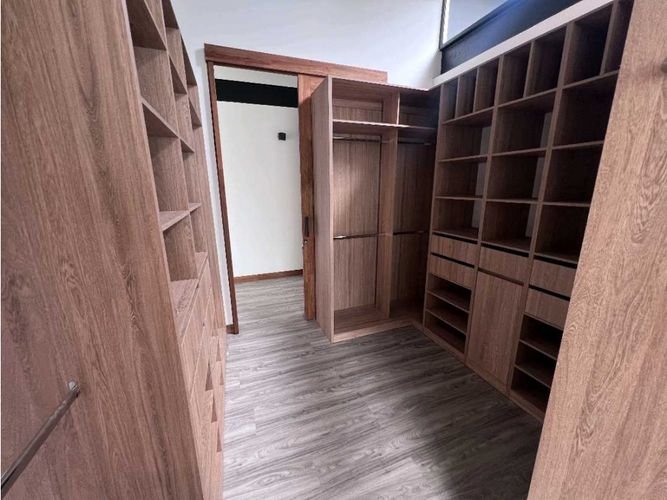 Casa de 3 alcobas en venta en Pantanillo, El Retiro, 344 m² · foto 12 de 24