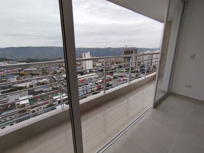 Apartamento de 3 alcobas en arriendo en El Cinal, Bucaramanga, 80 m² · foto 7 de 24