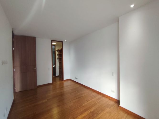 Apartamento de 1 alcoba en arriendo en El Poblado, Medellín, 57 m² · foto 10 de 13