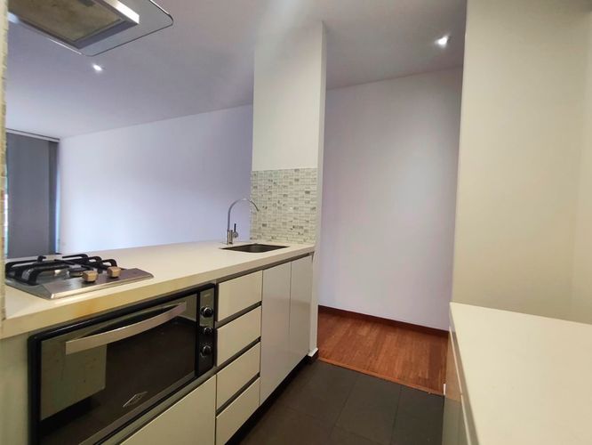 Apartamento de 1 alcoba en arriendo en El Poblado, Medellín, 57 m² · foto 4 de 13