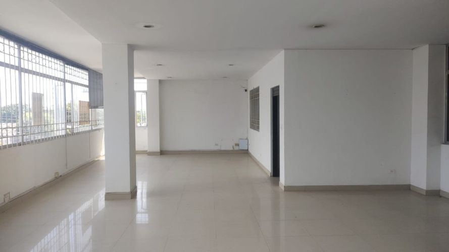 Bodega en arriendo en Rebolo, Barranquilla, 1017 m² · foto 6 de 14