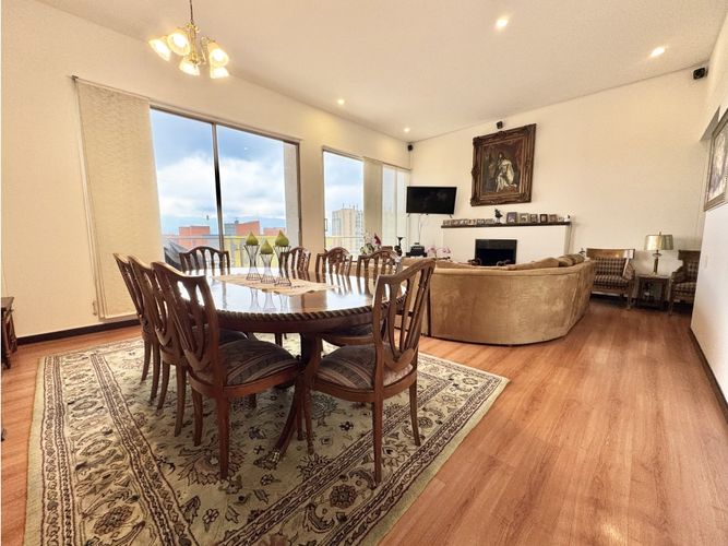 Apartamento de 3 alcobas en venta en Colina Campestre, Bogotá, 175 m² · foto 2 de 22