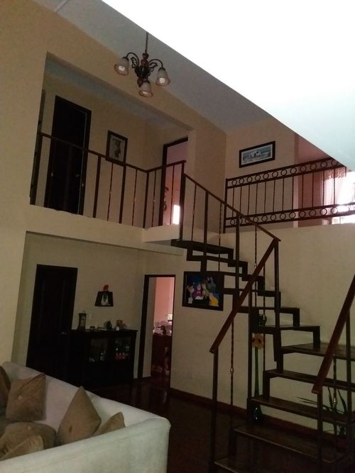 Casa de 6 alcobas en venta en Sector Parque Valencia, Armenia, 458 m² · foto 5 de 6