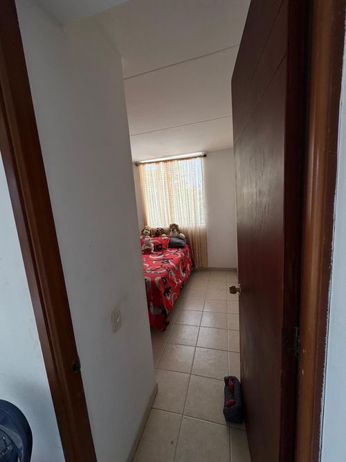 Apartamento de 3 alcobas en venta en Primero De Mayo, Cali, 80 m² · foto 8 de 19