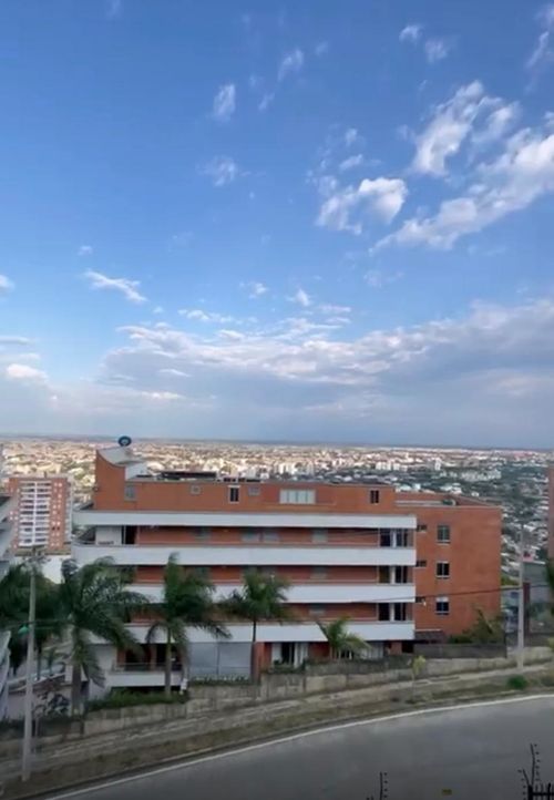Apartamento de 3 alcobas en venta en Cristales, Cali, 115 m² · foto 9 de 24