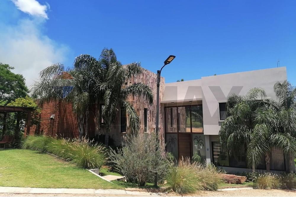 EN VENTA CASA CON VISTA AL LAGO San Bernardino — foto 2