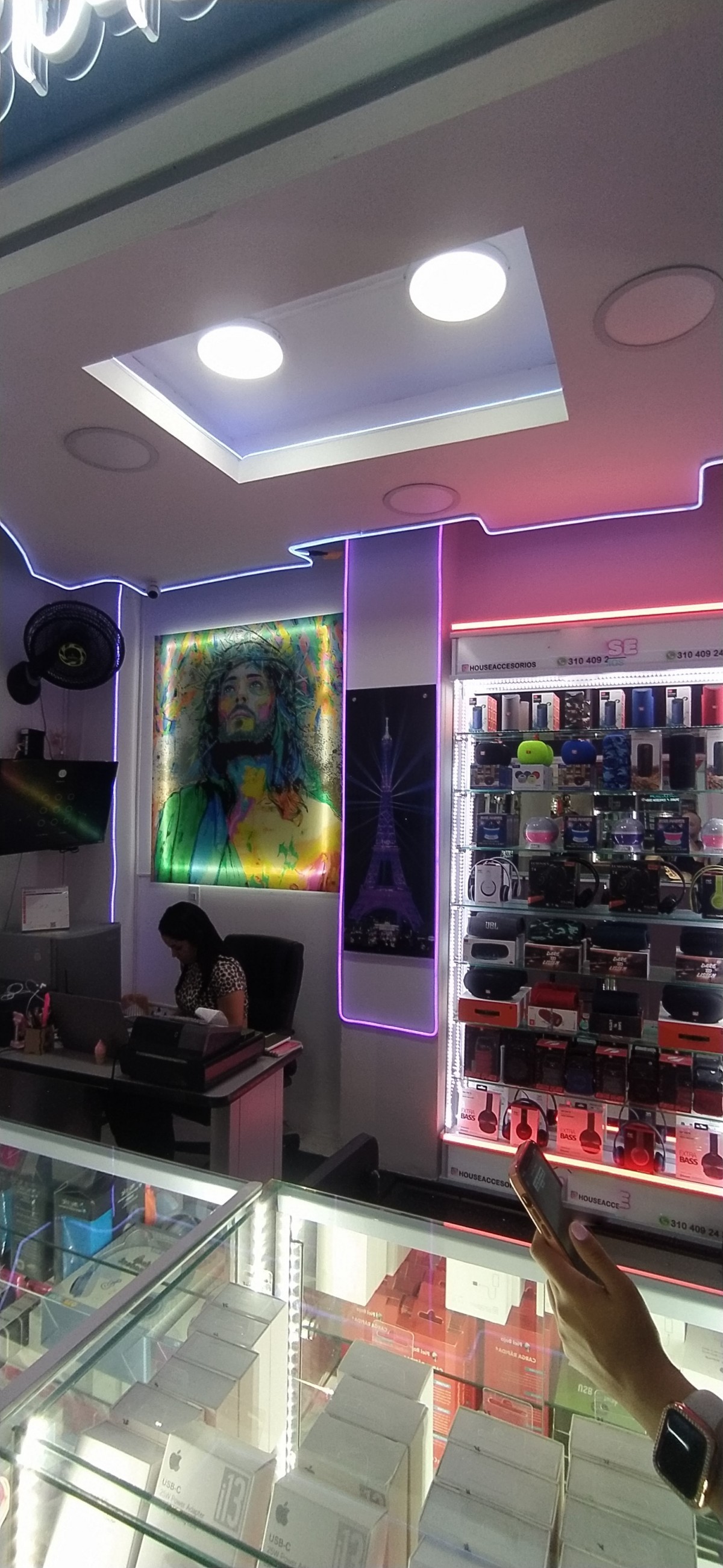 Local comercial en venta en La candelaria, Medellín 4