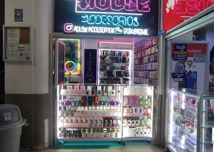 Local en venta en La Candelaria, Medellín, 20 m² · foto 7 de 21