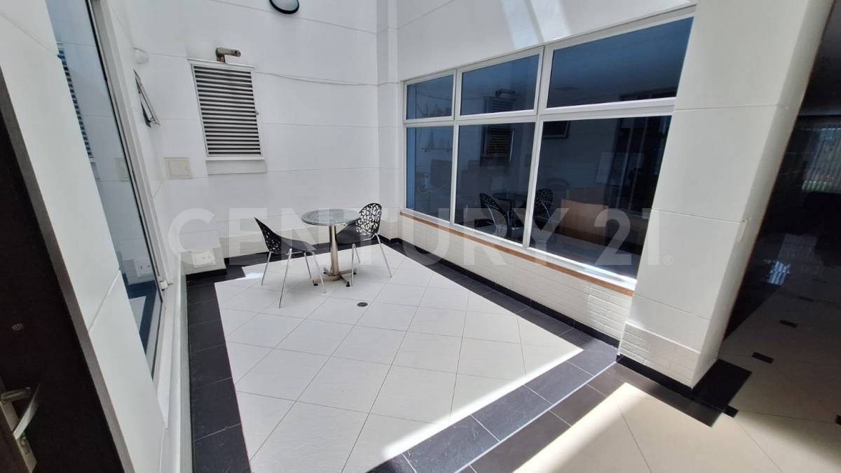 Casa en venta en Quinta Paredes, Bogotá · foto 12 de 24