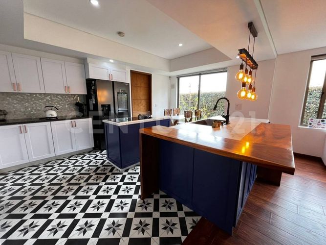 Casa de 5 alcobas en venta en Rozo, Cota, 254 m² · foto 9 de 23