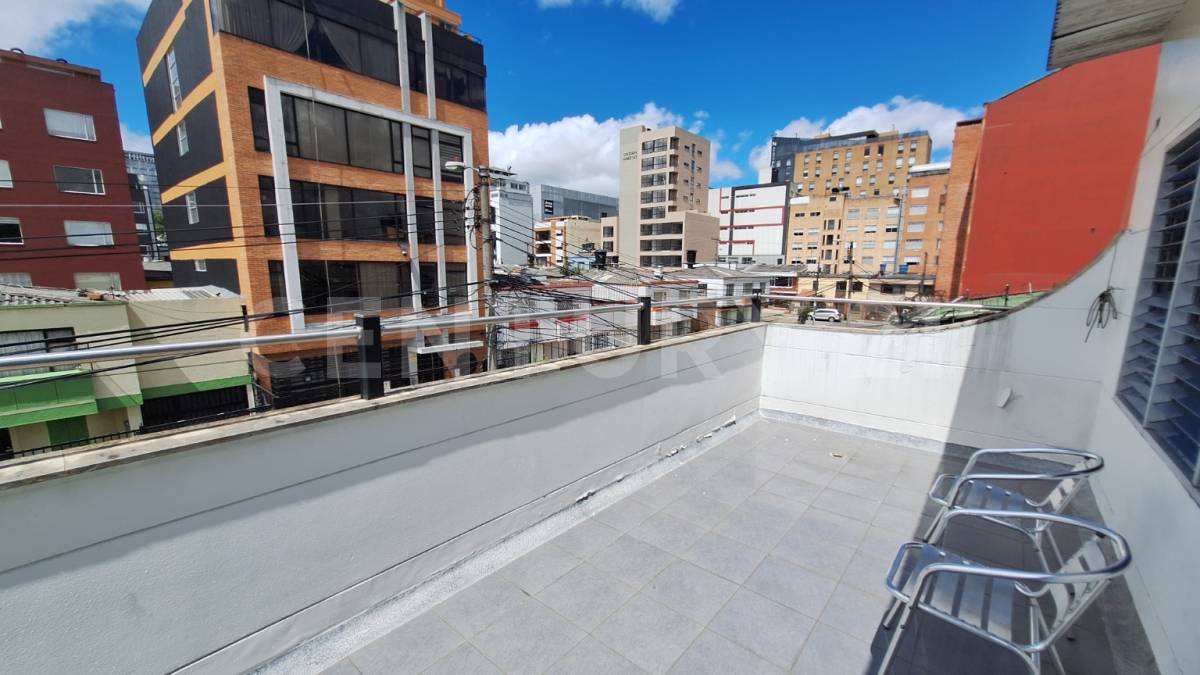 Casa en venta en Quinta Paredes, Bogotá · foto 24 de 24