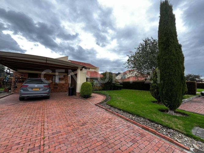 Casa de 5 alcobas en venta en Rozo, Cota, 254 m² · foto 22 de 23