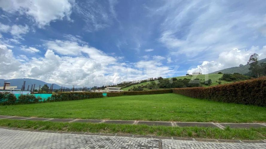 Lote en venta en La Violeta, Sopó, 2002 m² · foto 2 de 10