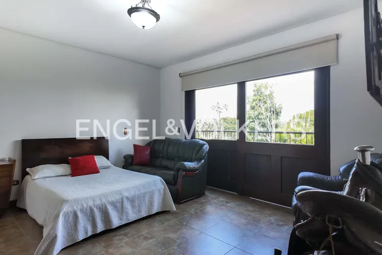 Casa de 6 alcobas en venta en Llano Grande, Rionegro, 610 m² · foto 14 de 18