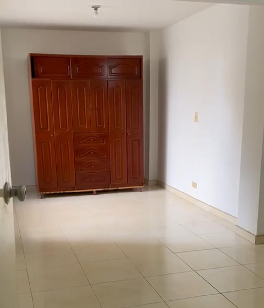 Casa en venta en Villas De Granada, Bogotá · foto 15 de 19